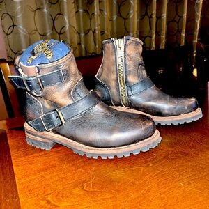 Freebird HARLEY Boots
Size 7